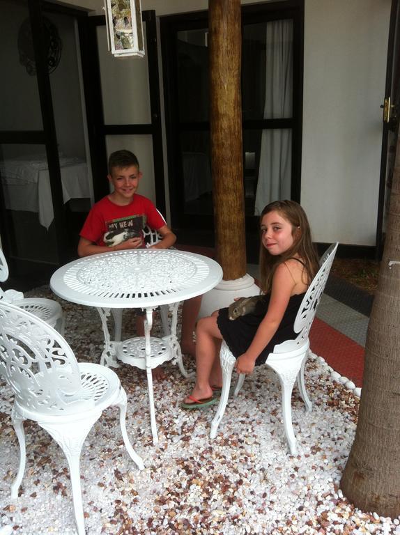 Kudapaduwa Friends Guesthouse מראה חיצוני תמונה