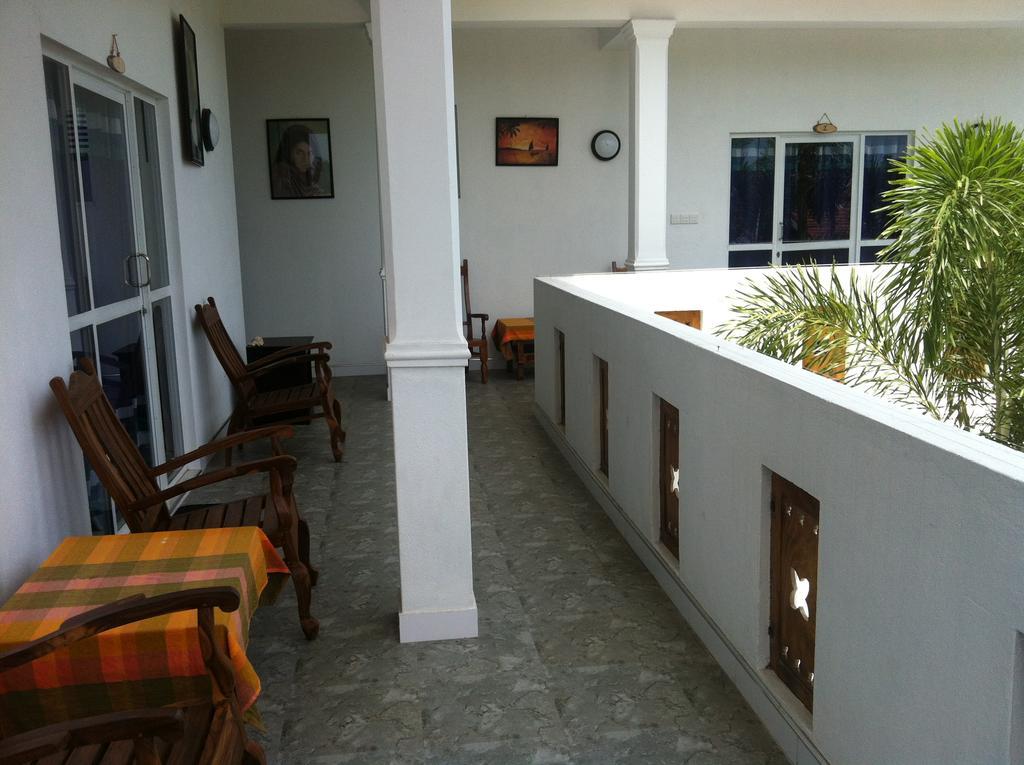 Kudapaduwa Friends Guesthouse מראה חיצוני תמונה