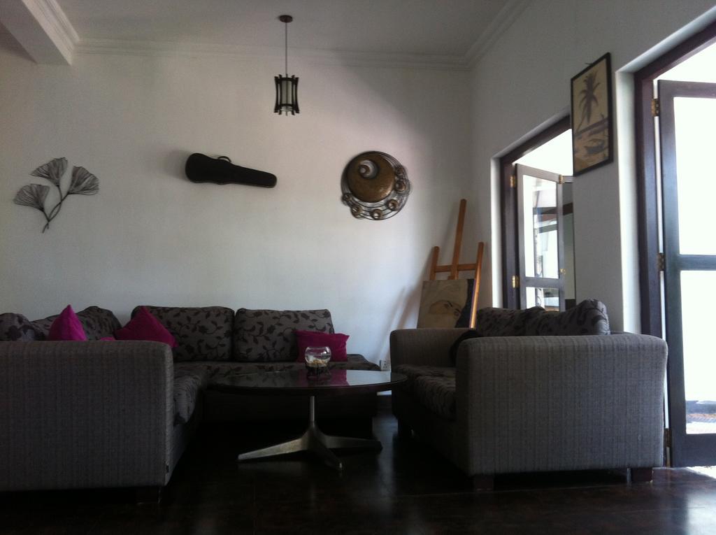 Kudapaduwa Friends Guesthouse מראה חיצוני תמונה