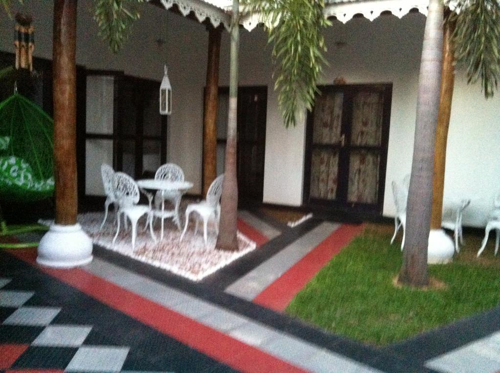 Kudapaduwa Friends Guesthouse מראה חיצוני תמונה